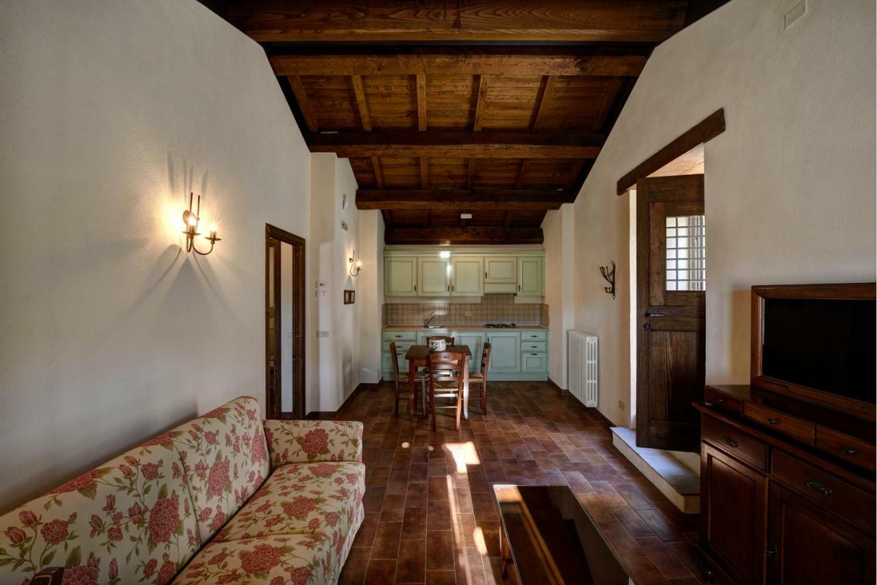 Borgotufi Albergo Diffuso Castel del Giudice Kültér fotó